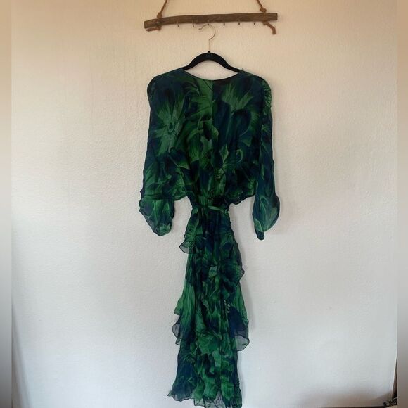 Silk green maxi dress - Picture 7 of 8